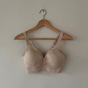 Evelyn Bobbie Wireless Bra The Starlette Plunge EB Core